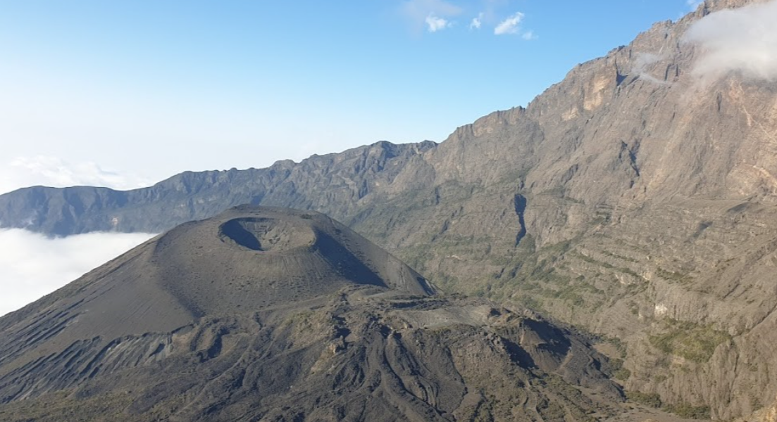 mount-meru-trekking