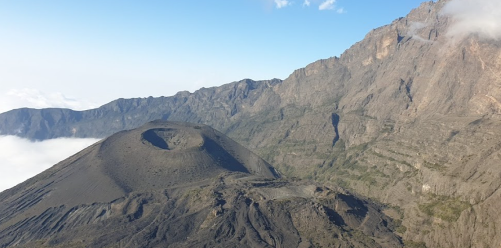 mount-meru-trekking